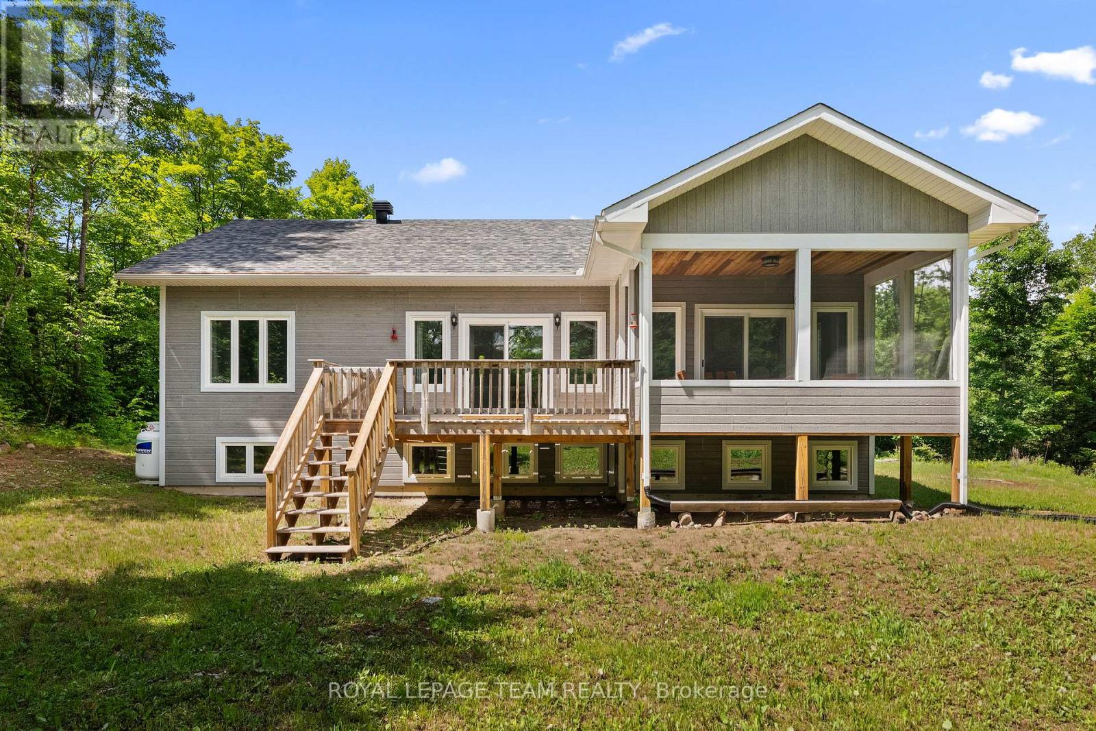 803 Barrett Chute Road, Greater Madawaska, Ontario  K0J 1H0 - Photo 37 - X12998678