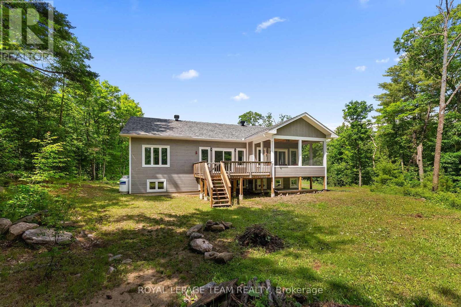 803 Barrett Chute Road, Greater Madawaska, Ontario  K0J 1H0 - Photo 38 - X12998678