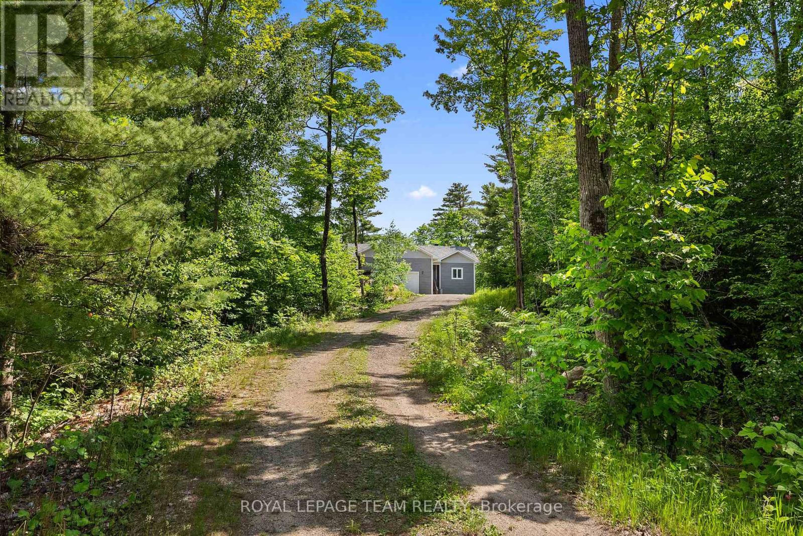 803 Barrett Chute Road, Greater Madawaska, Ontario  K0J 1H0 - Photo 5 - X12998678
