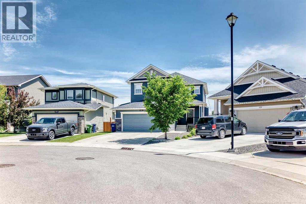 125 Bayside Loop Sw, Airdrie, Alberta  T4B 3E5 - Photo 2 - A2321391