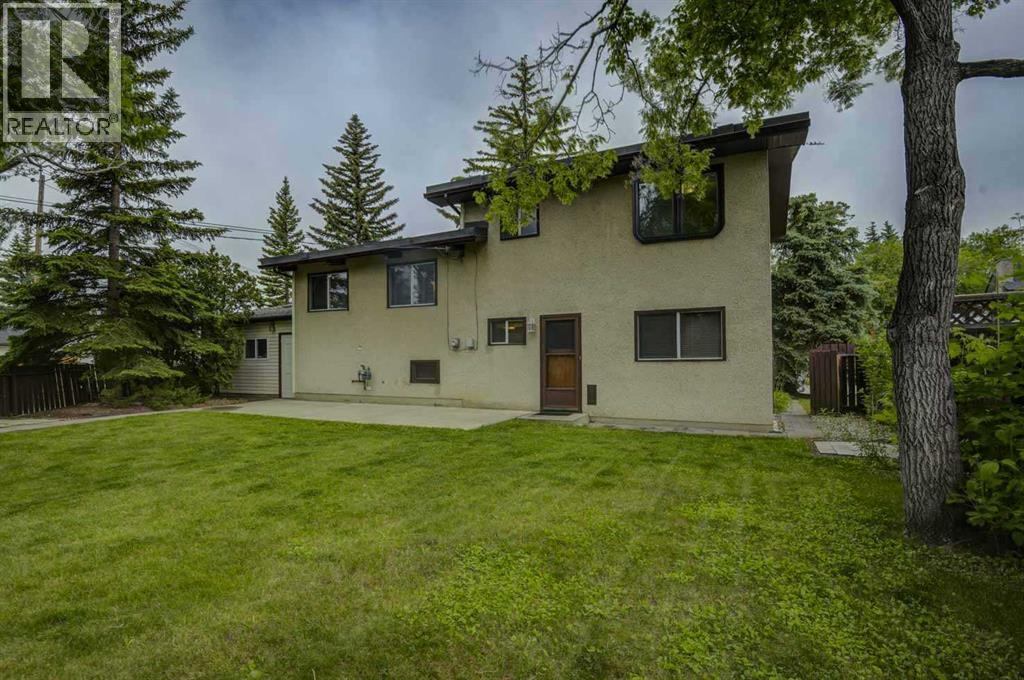 1135 Southglen Drive Sw, Calgary, Alberta  T2W 0X2 - Photo 20 - A2322162