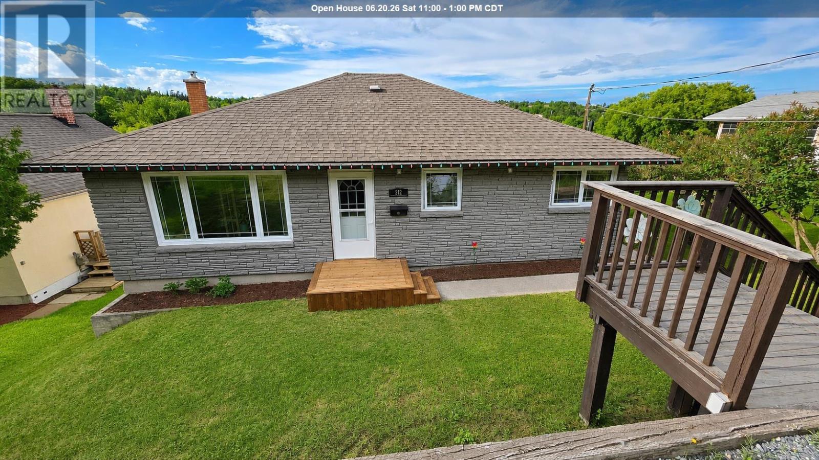 912 Ninth ST, Kenora, Ontario