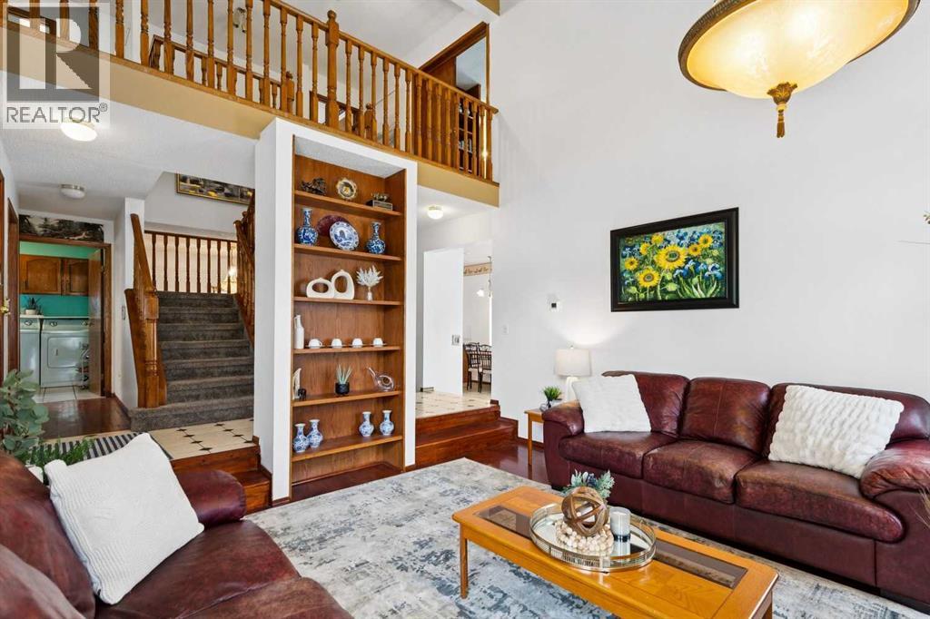 8971 Scurfield Drive Nw, Calgary, Alberta  T3L 1K6 - Photo 4 - A2322573