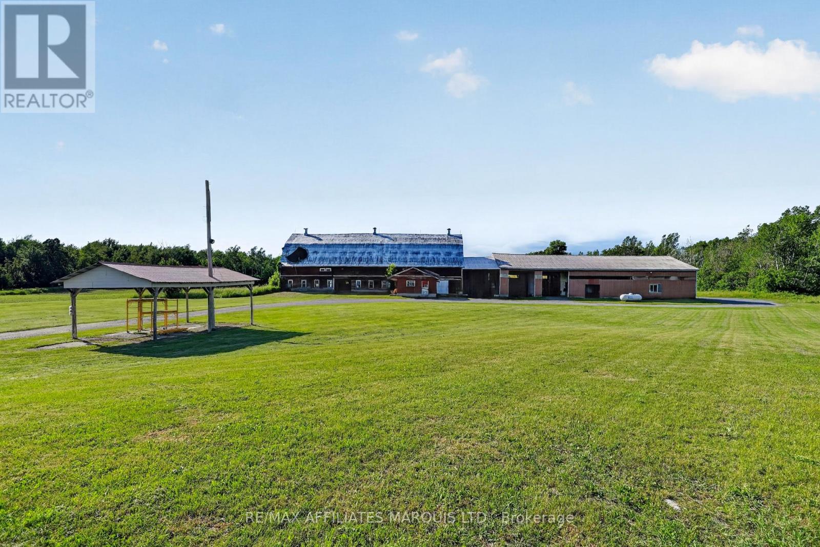 17441 Mcphail Road, South Stormont, Ontario  K0C 2A0 - Photo 4 - X13465226