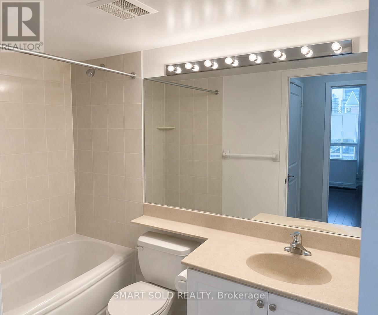 3711 - 4978 Yonge Street, Toronto, Ontario  M2N 7G8 - Photo 8 - C13465258