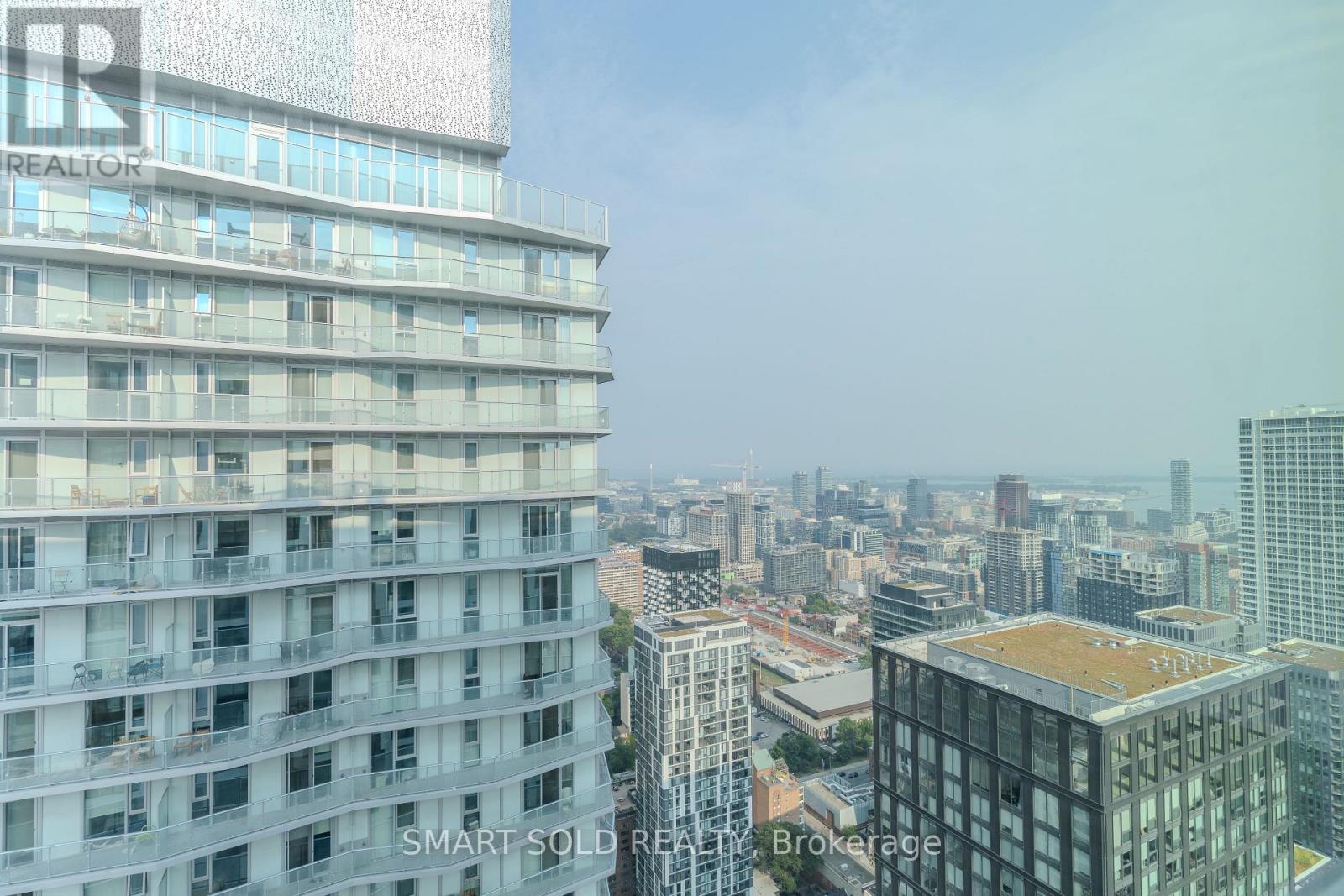 5609 - 252 CHURCH STREET, Toronto, Ontario