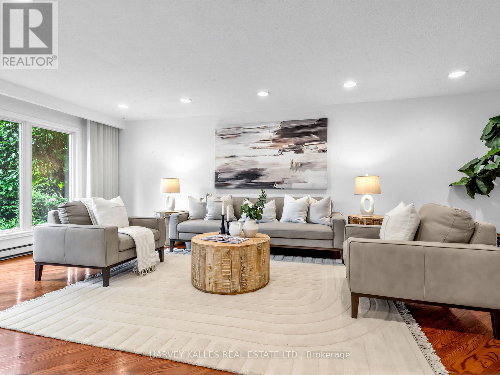 89 Ames Circle, Toronto, Ontario  M3B 3C2 - Photo 7 - C13465228