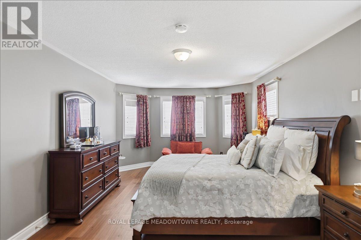 3 St Phillip Court, Whitby, Ontario  L1P 0A5 - Photo 22 - E13463038