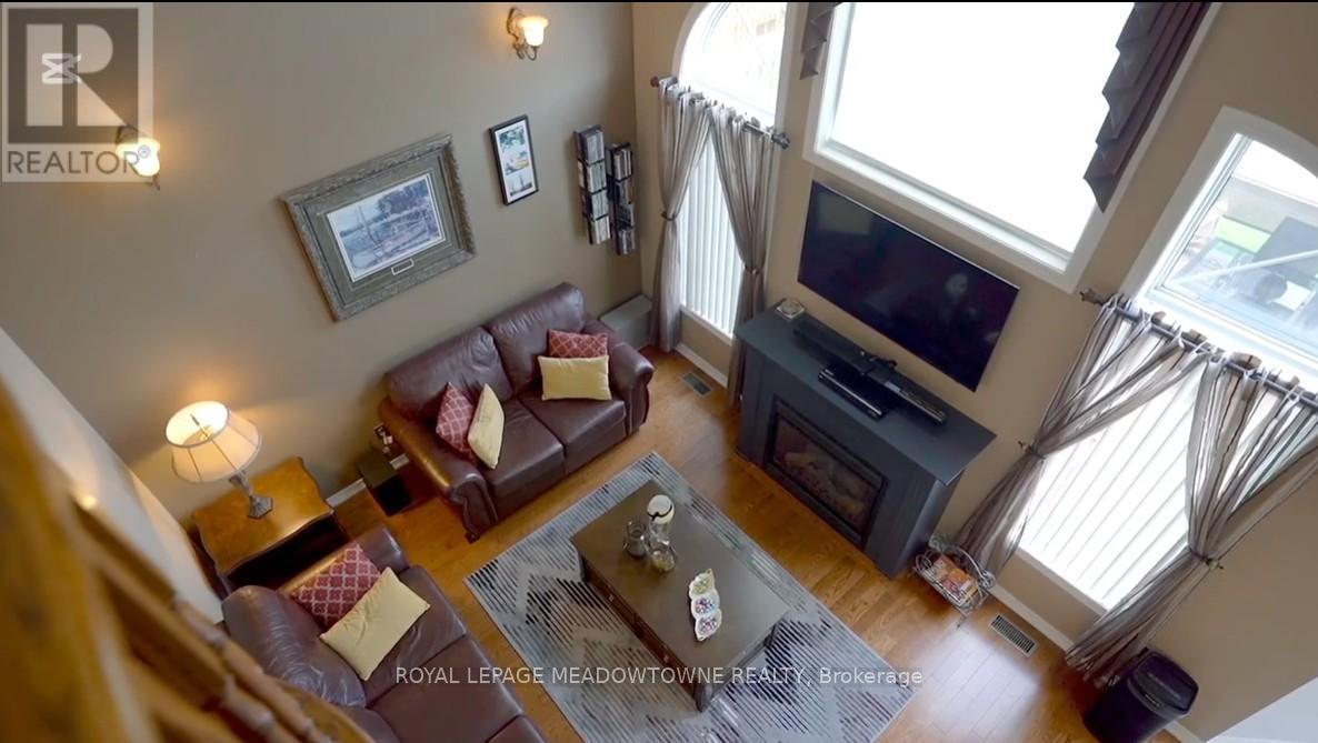 3 St Phillip Court, Whitby, Ontario  L1P 0A5 - Photo 17 - E13463038