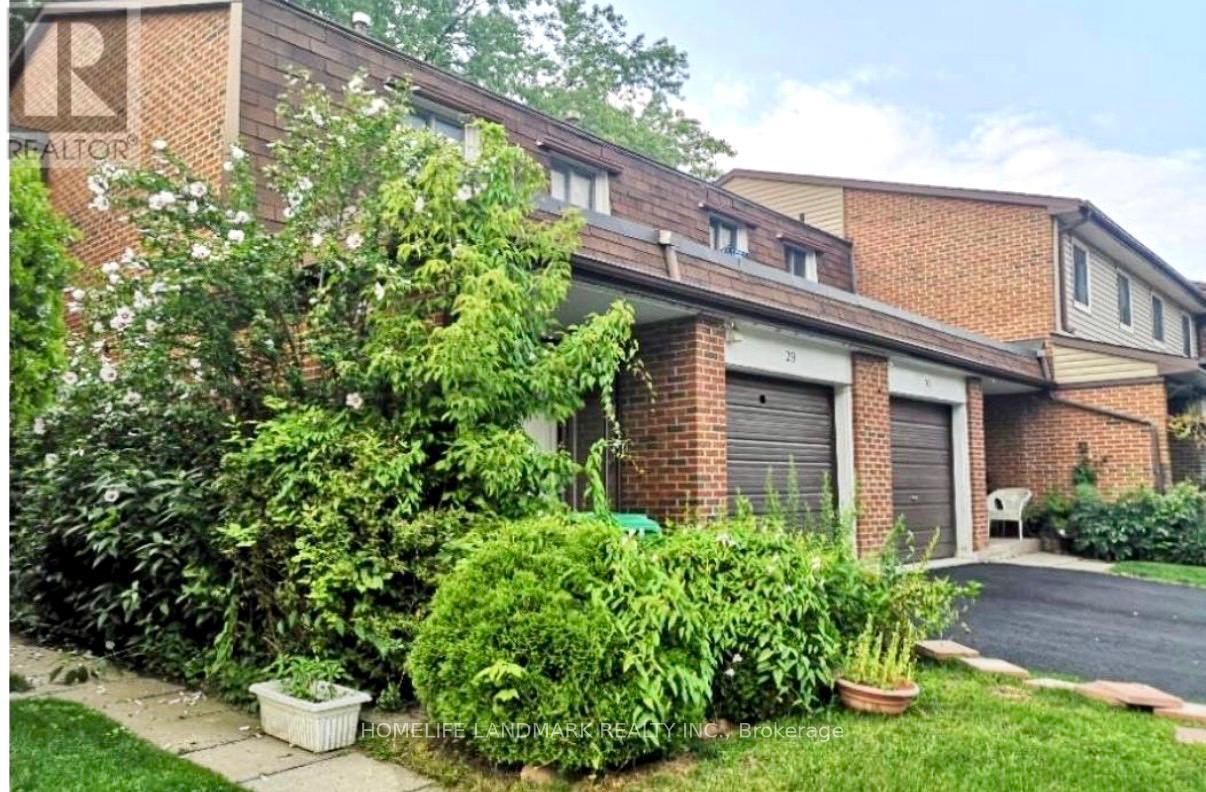 29 Basement - 3025 Cedarglen Gate, Mississauga, Ontario  L5C 2V7 - Photo 2 - W13465214