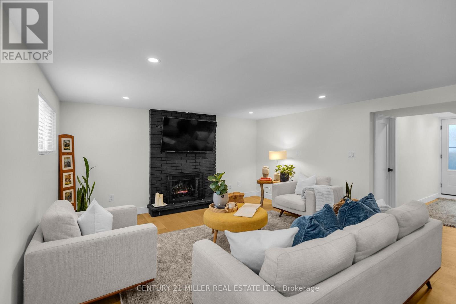 5211 Tamarac Drive, Burlington, Ontario  L7L 3N3 - Photo 18 - W13465248