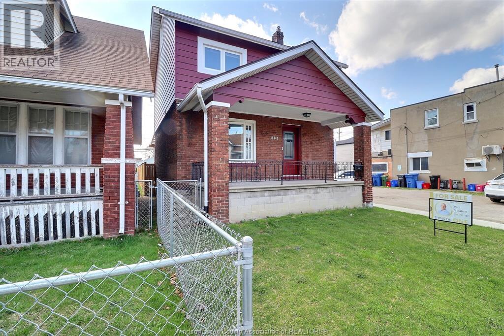 883 Pillette, Windsor, Ontario  N8Y 3B4 - Photo 3 - 26014574