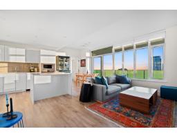 <div class="price">$649,900</div> 3102 10428 Whalley Boulevard, Surrey<br><div style="margin-bottom:8px;"><small>Nationwide Realty Corp.<br>century 21 Creekside Realty Ltd.</small></div><div class='bed_bath'>2 Bed | 2 Bath</div>