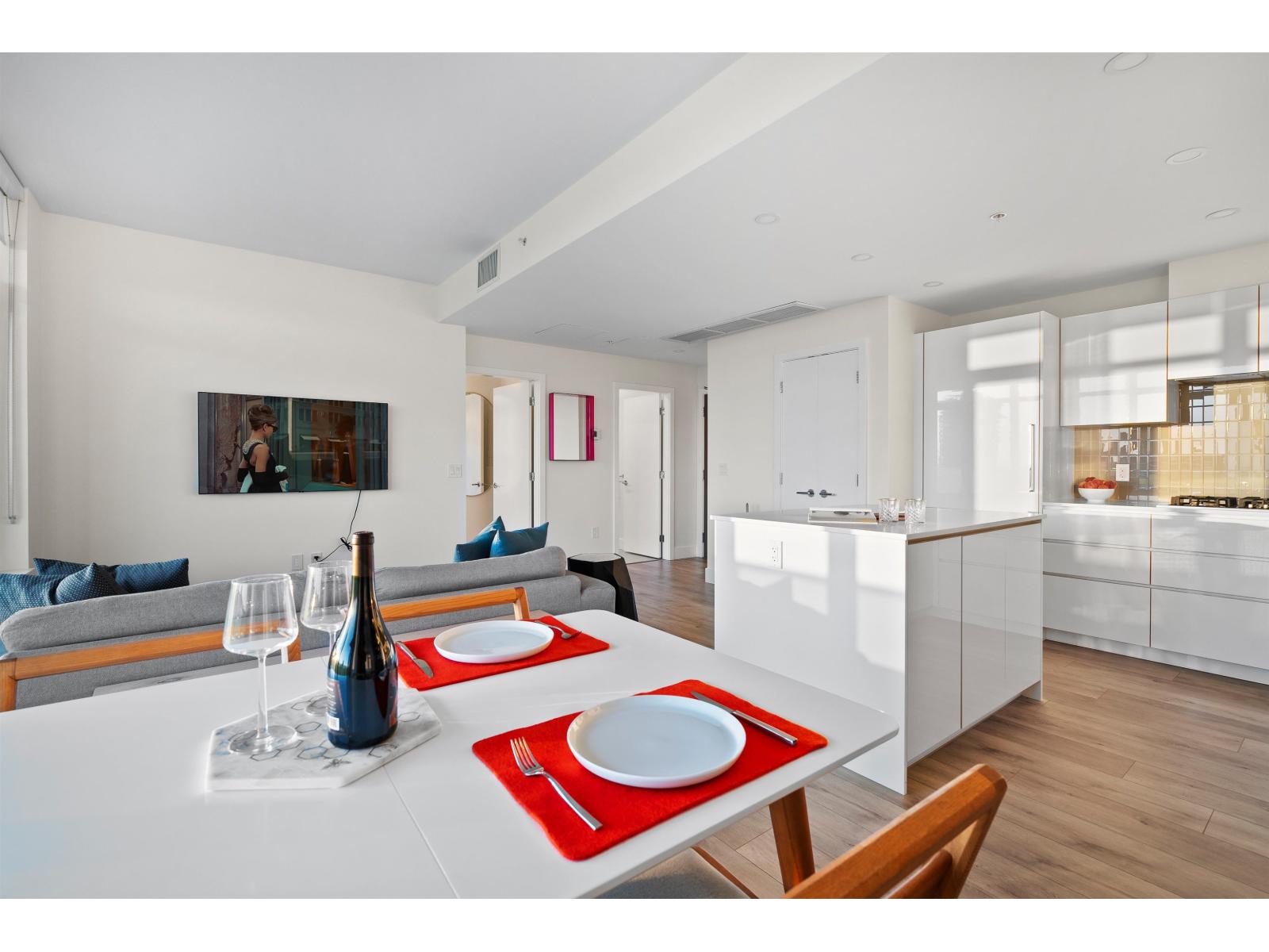 3102 10428 Whalley Boulevard, Surrey, British Columbia  V3T 0W2 - Photo 27 - R3101567
