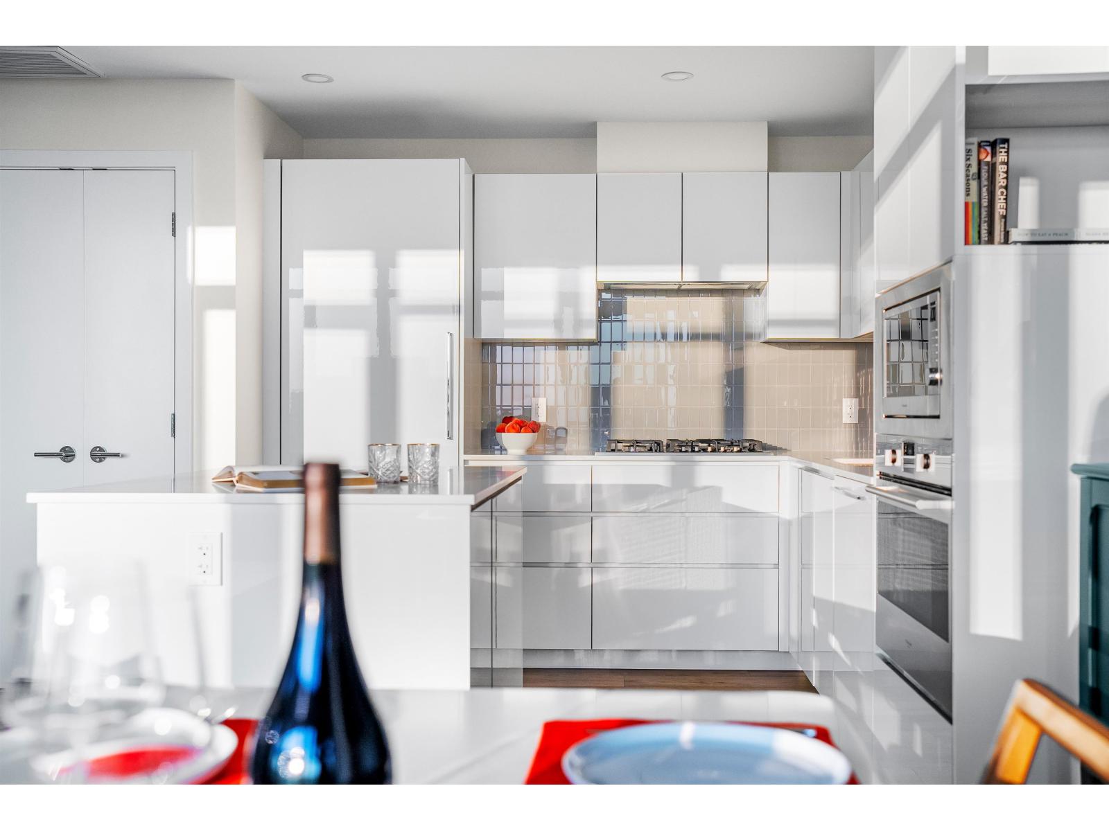 3102 10428 Whalley Boulevard, Surrey, British Columbia  V3T 0W2 - Photo 19 - R3101567