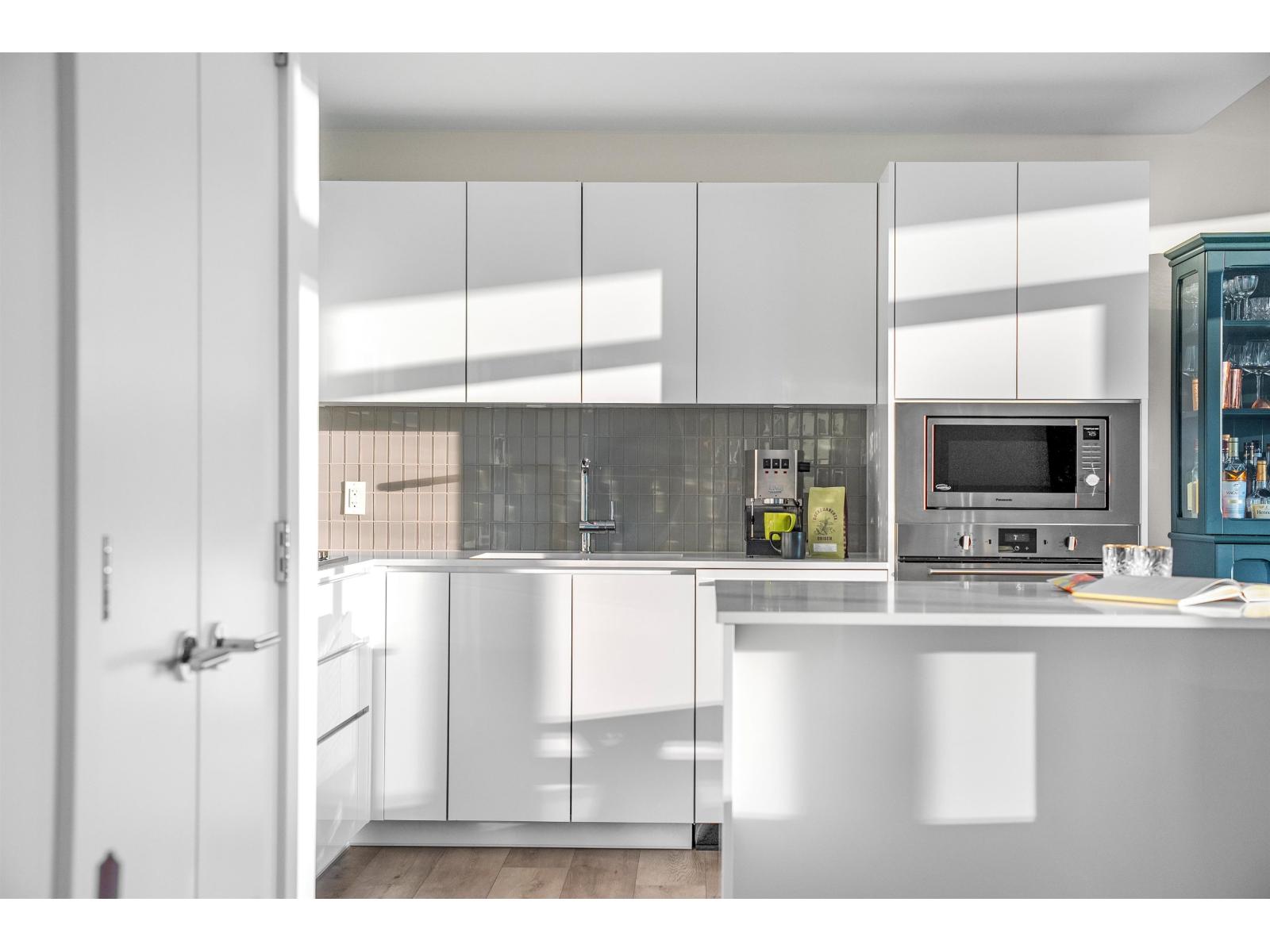 3102 10428 Whalley Boulevard, Surrey, British Columbia  V3T 0W2 - Photo 25 - R3101567