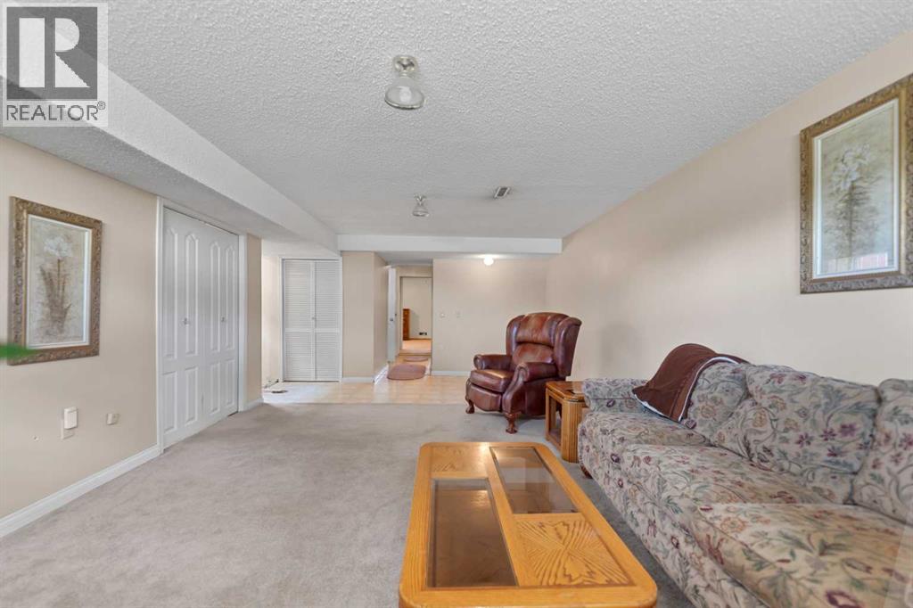 4519 26 Avenue Se, Calgary, Alberta  T2B 2K4 - Photo 22 - A2321687