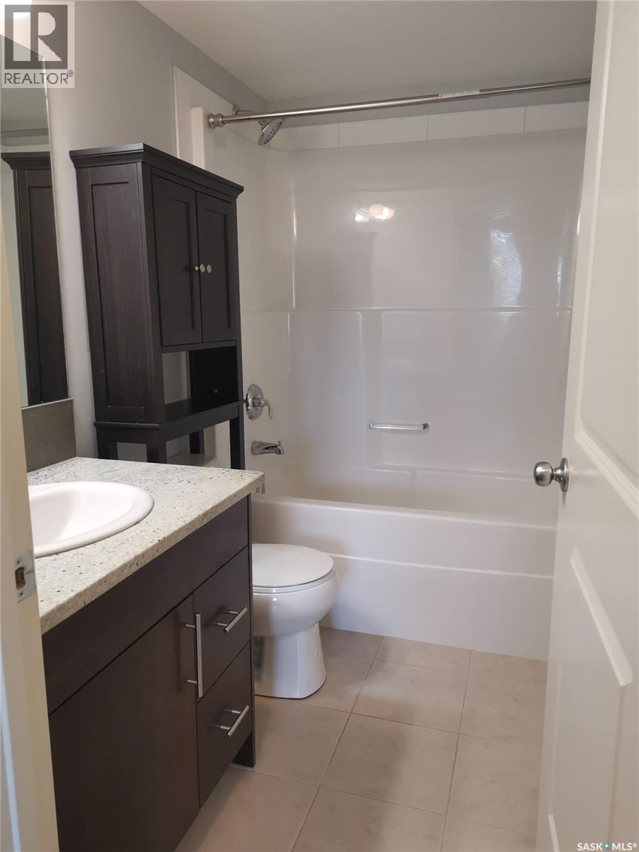 104 306 Petterson Drive, Estevan, Saskatchewan S4A 2A8 - Photo 15 - SK040023