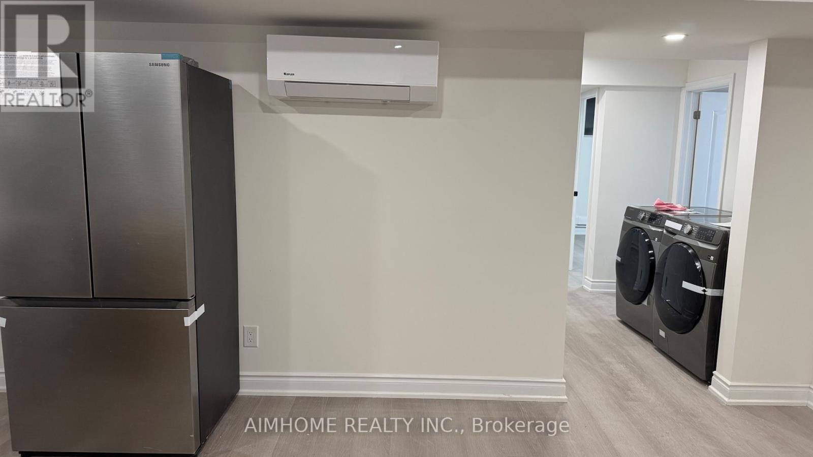 20 Clutterbuck Lane, Ajax, Ontario L1T 4R2 - Photo 5 - E13465278