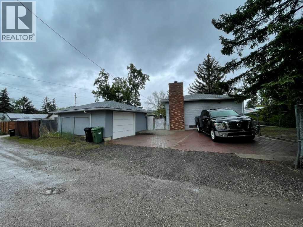 4803 Montana Crescent NW, Calgary, Alberta  T3B 1E7 - Photo 34 - A2317811