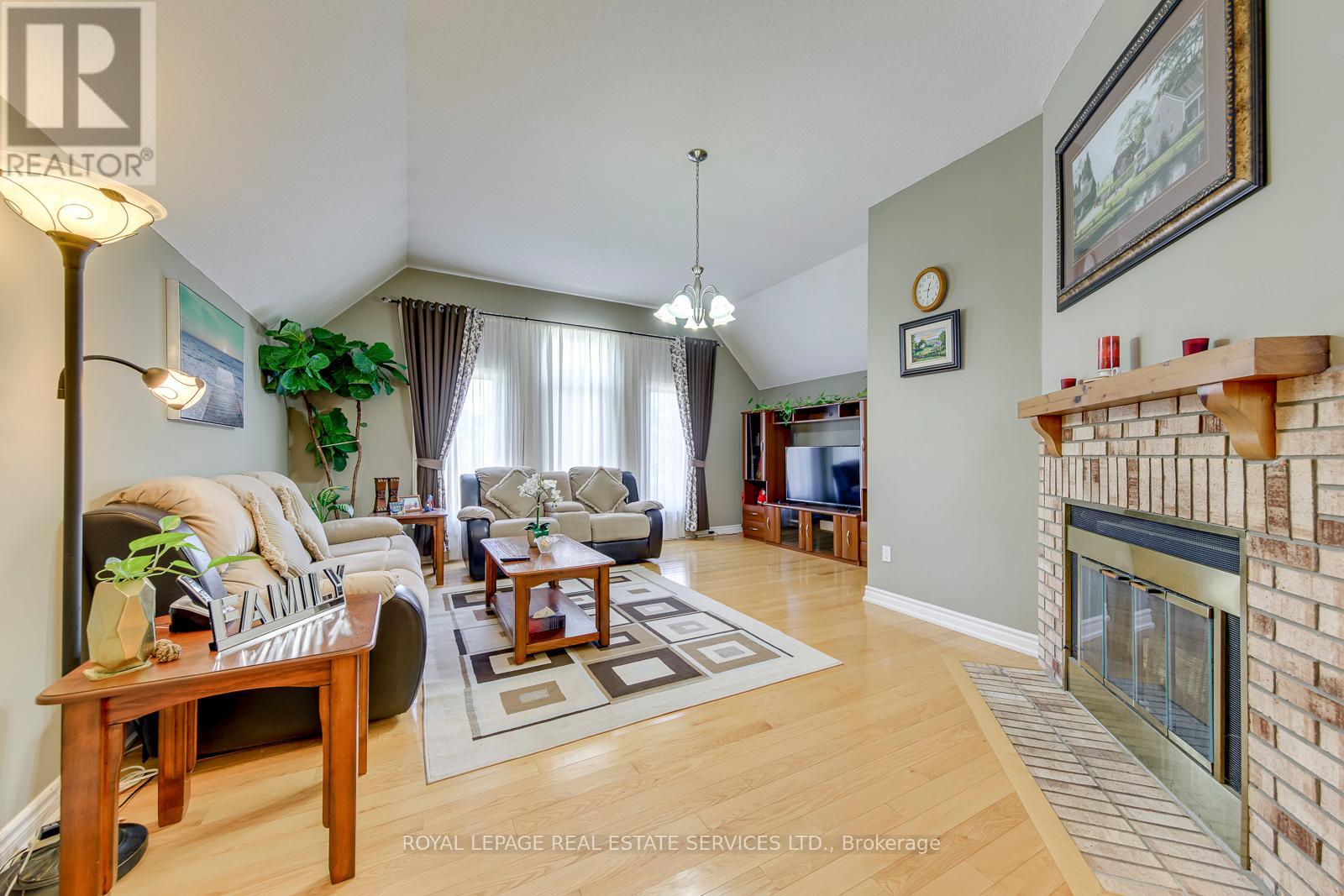 3364 Ingram Road, Mississauga, Ontario  L5L 4N4 - Photo 16 - W13462456