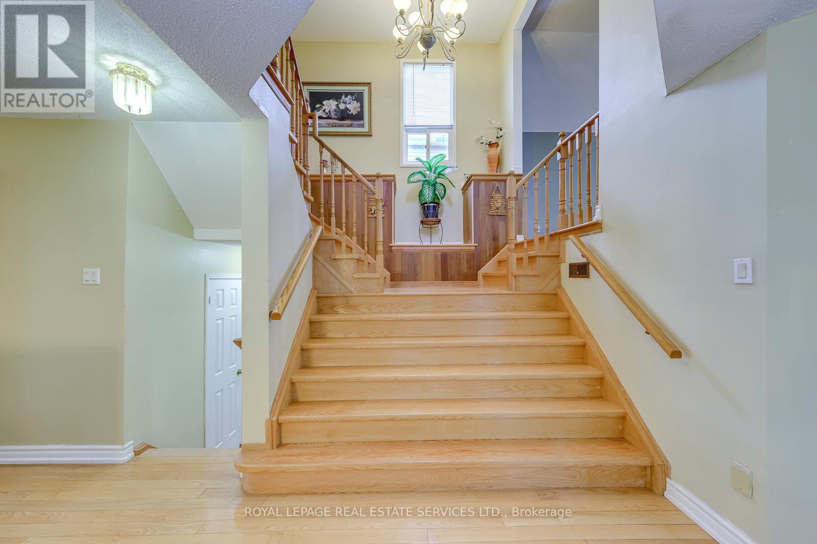 3364 Ingram Road, Mississauga, Ontario  L5L 4N4 - Photo 15 - W13462456