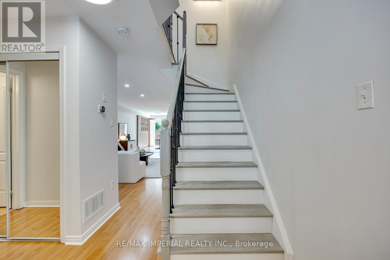 592 Candlestick Circle, Mississauga, Ontario  L4Z 0B5 - Photo 21 - W13459754