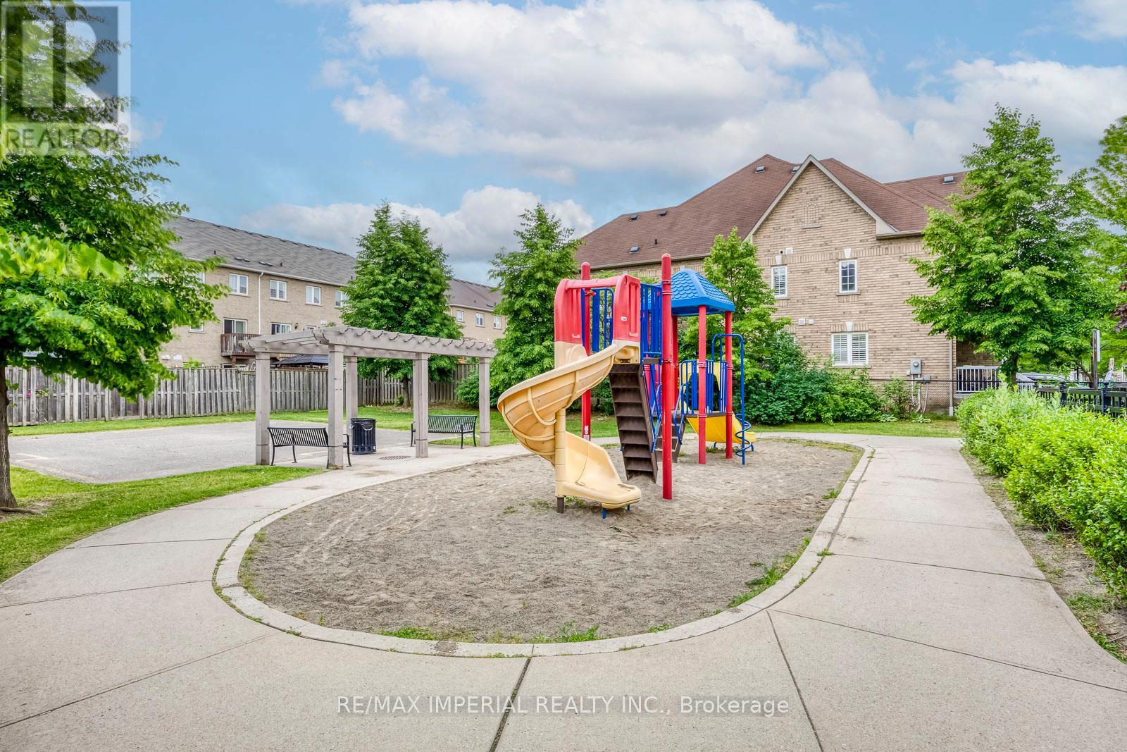592 Candlestick Circle, Mississauga, Ontario  L4Z 0B5 - Photo 50 - W13459754