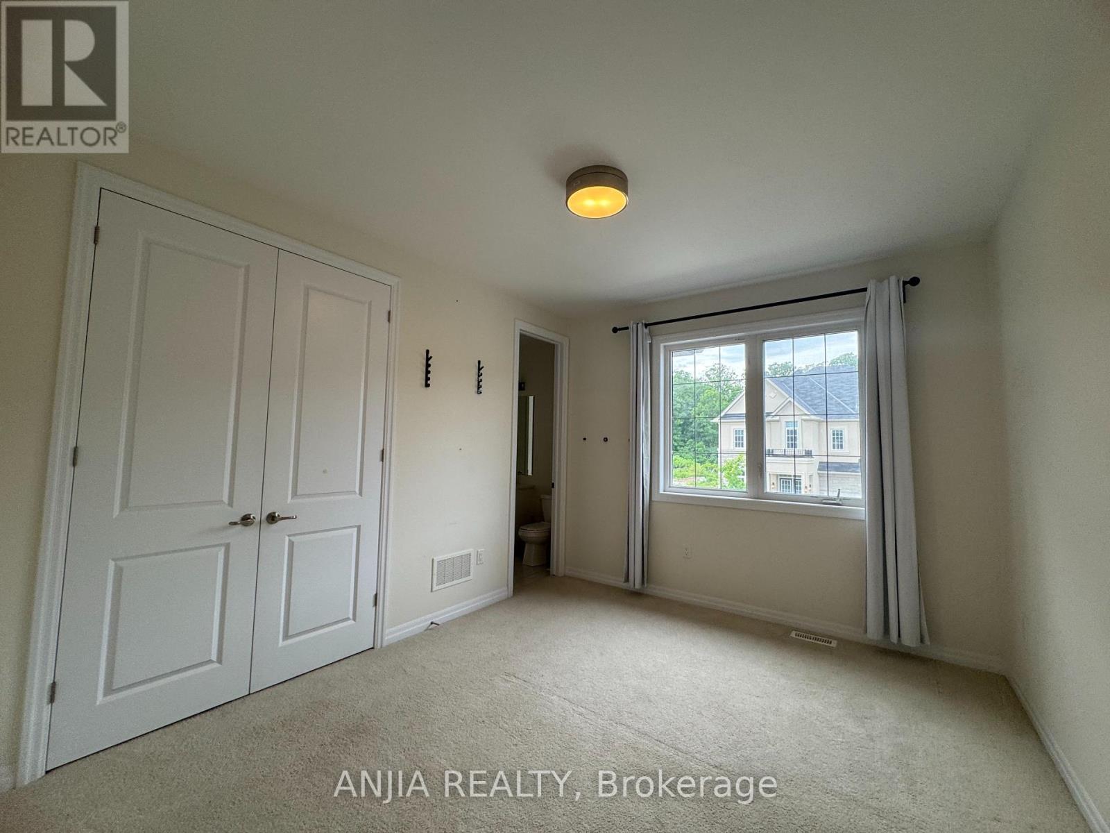 3345 Erasmum Street, Oakville, Ontario  L6M 0T1 - Photo 12 - W13443256