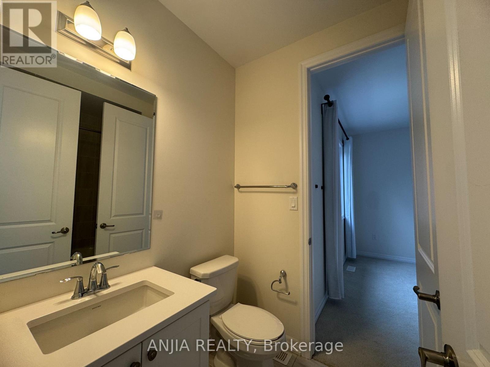 3345 Erasmum Street, Oakville, Ontario  L6M 0T1 - Photo 13 - W13443256