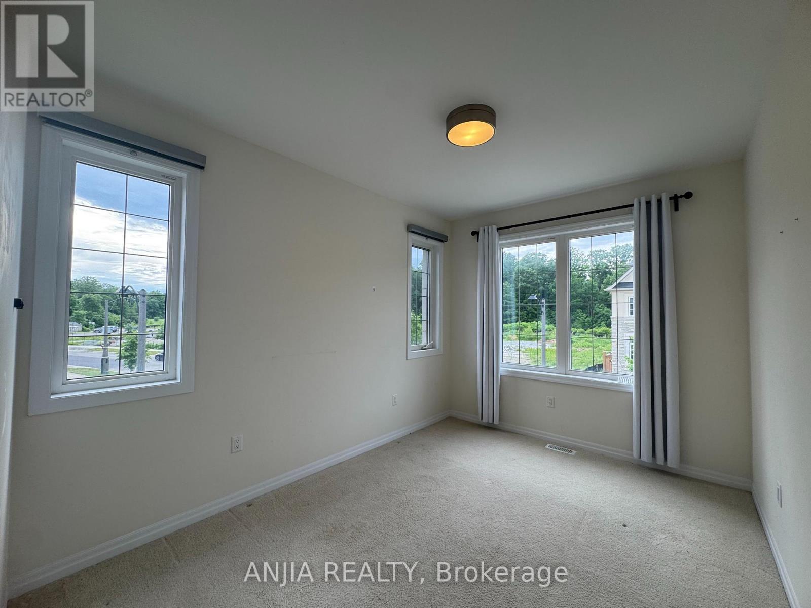 3345 Erasmum Street, Oakville, Ontario  L6M 0T1 - Photo 14 - W13443256