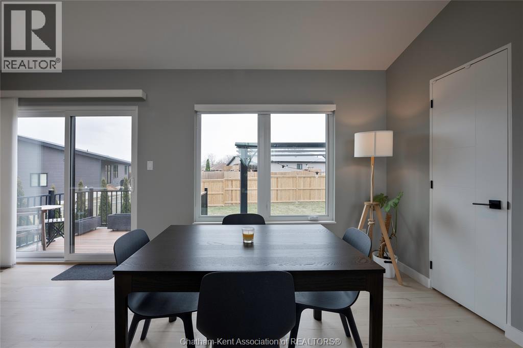 2 Riverview Drive, Chatham, Ontario  N7M 6G5 - Photo 9 - 26005650