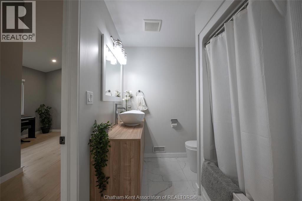 2 Riverview Drive, Chatham, Ontario  N7M 6G5 - Photo 18 - 26005650