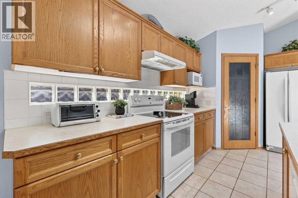 86 Chapalina Way Se, Calgary, Alberta  T2X 3P4 - Photo 11 - A2310389