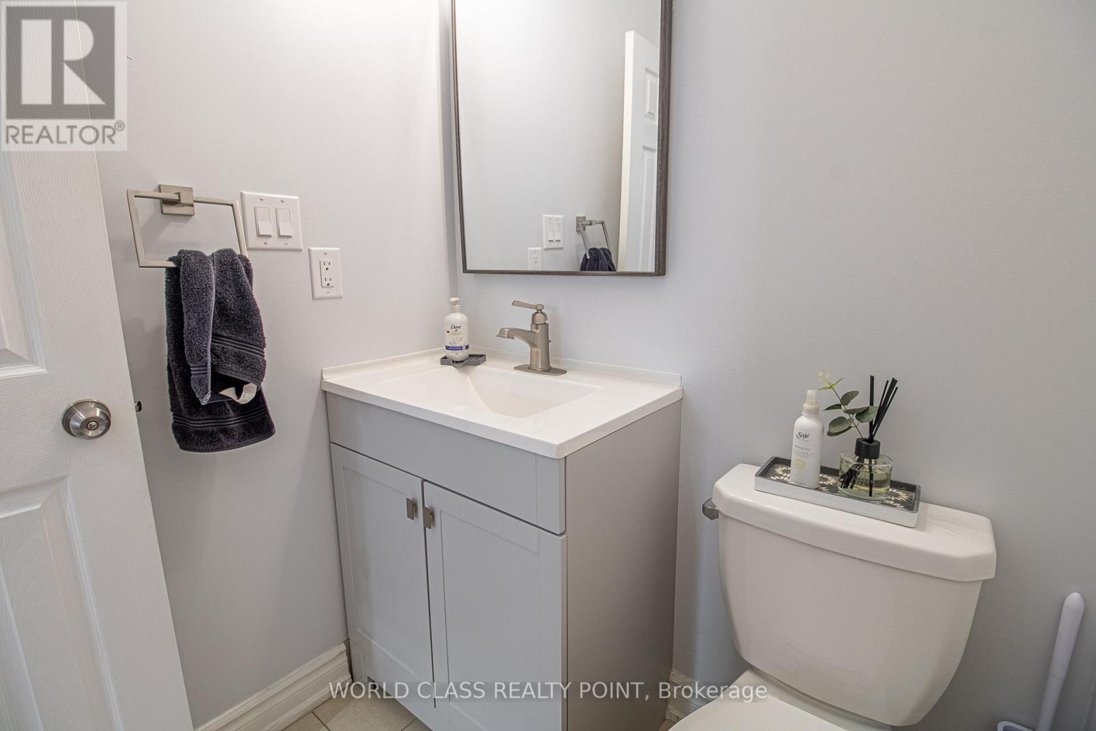 67 Turnerbury Avenue, Ajax, Ontario  L1Z 0K6 - Photo 17 - E13465288