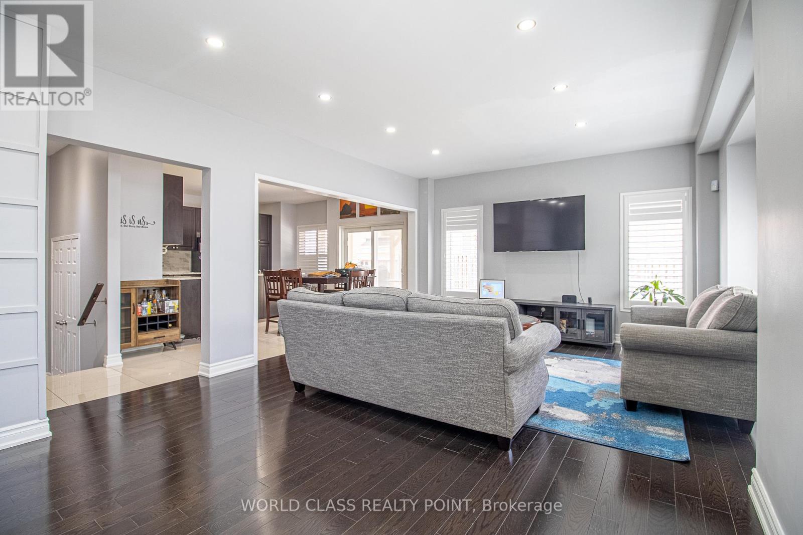 67 Turnerbury Avenue, Ajax, Ontario  L1Z 0K6 - Photo 6 - E13465288