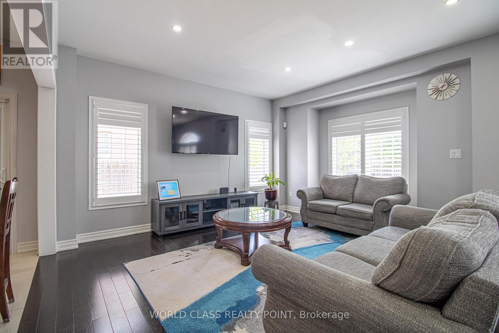 67 Turnerbury Avenue, Ajax, Ontario  L1Z 0K6 - Photo 7 - E13465288