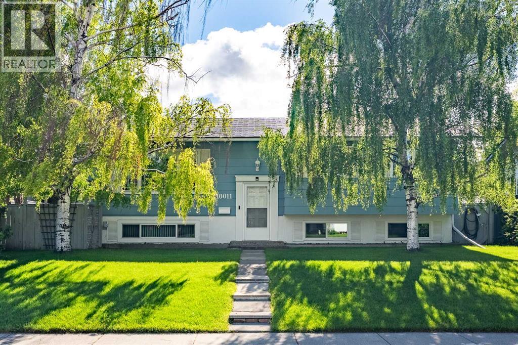 10011 Maplecreek Drive SE, Calgary, Alberta