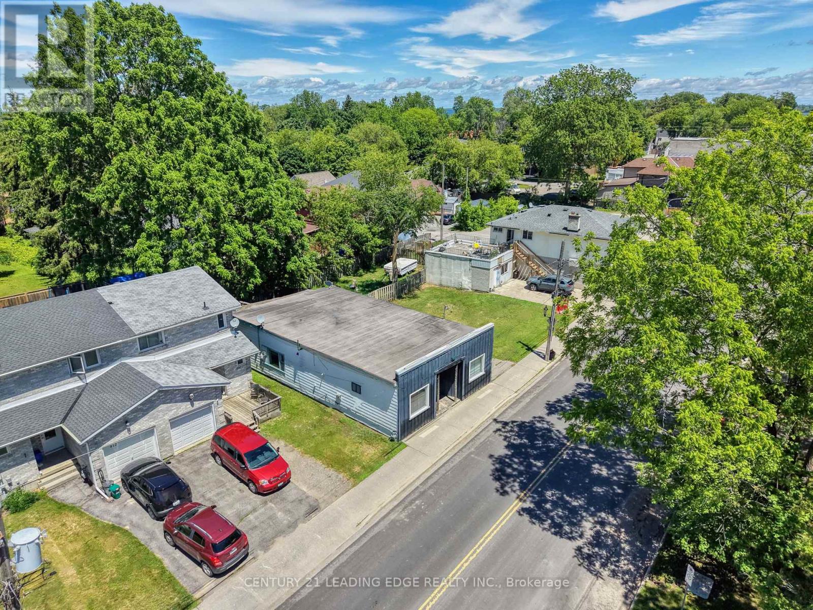 916 Lake Drive E, Georgina, Ontario  L0E 1L0 - Photo 4 - N13465304