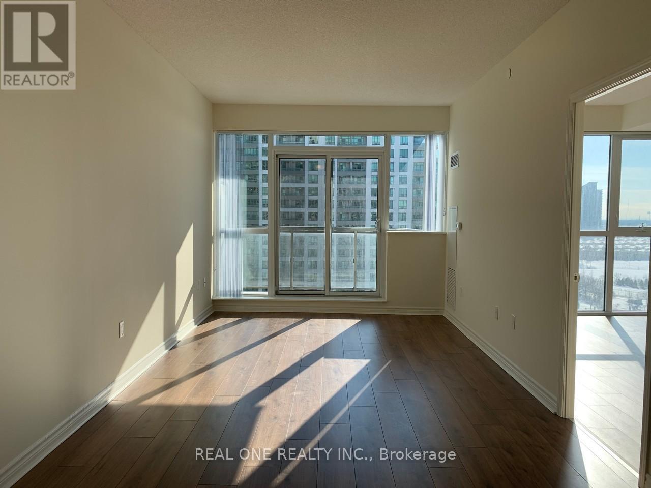 1611 - 349 Rathburn Road W, Mississauga, Ontario  L5B 0G9 - Photo 9 - W13465294