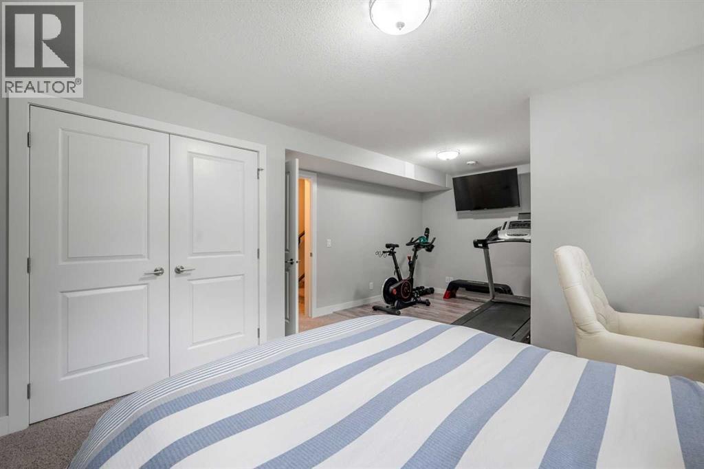 529 30 Avenue NW, Calgary, Alberta  T2M 2N7 - Photo 33 - A2318972