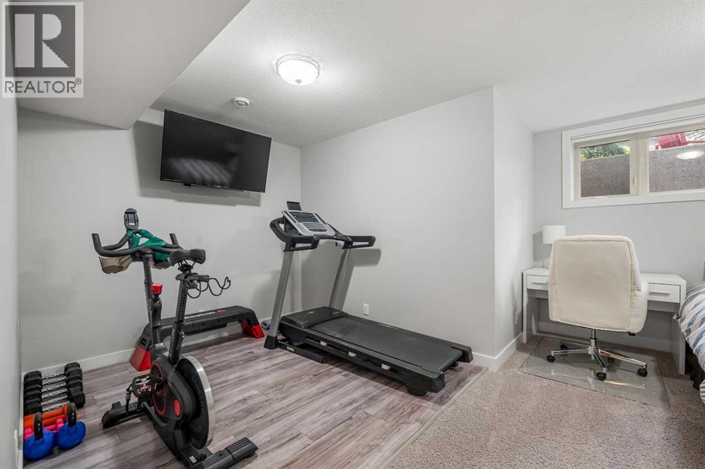 529 30 Avenue NW, Calgary, Alberta  T2M 2N7 - Photo 31 - A2318972