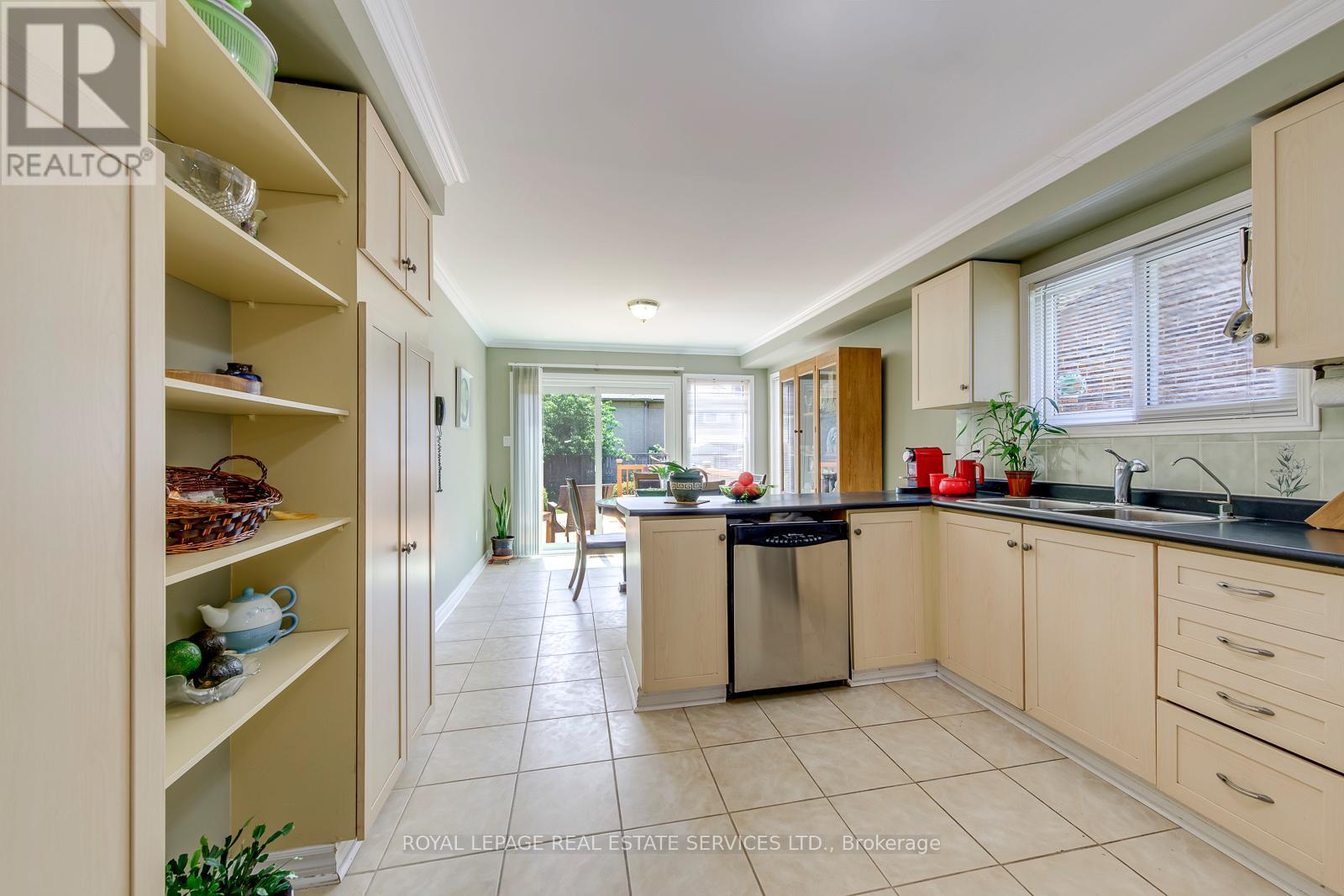 3364 Ingram Road, Mississauga, Ontario  L5L 4N4 - Photo 12 - W13462456