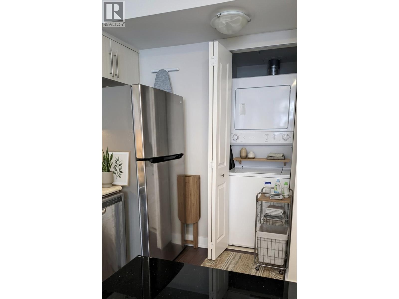 107 5632 Kings Road, Vancouver, British Columbia  V6T 1K8 - Photo 5 - R3137679