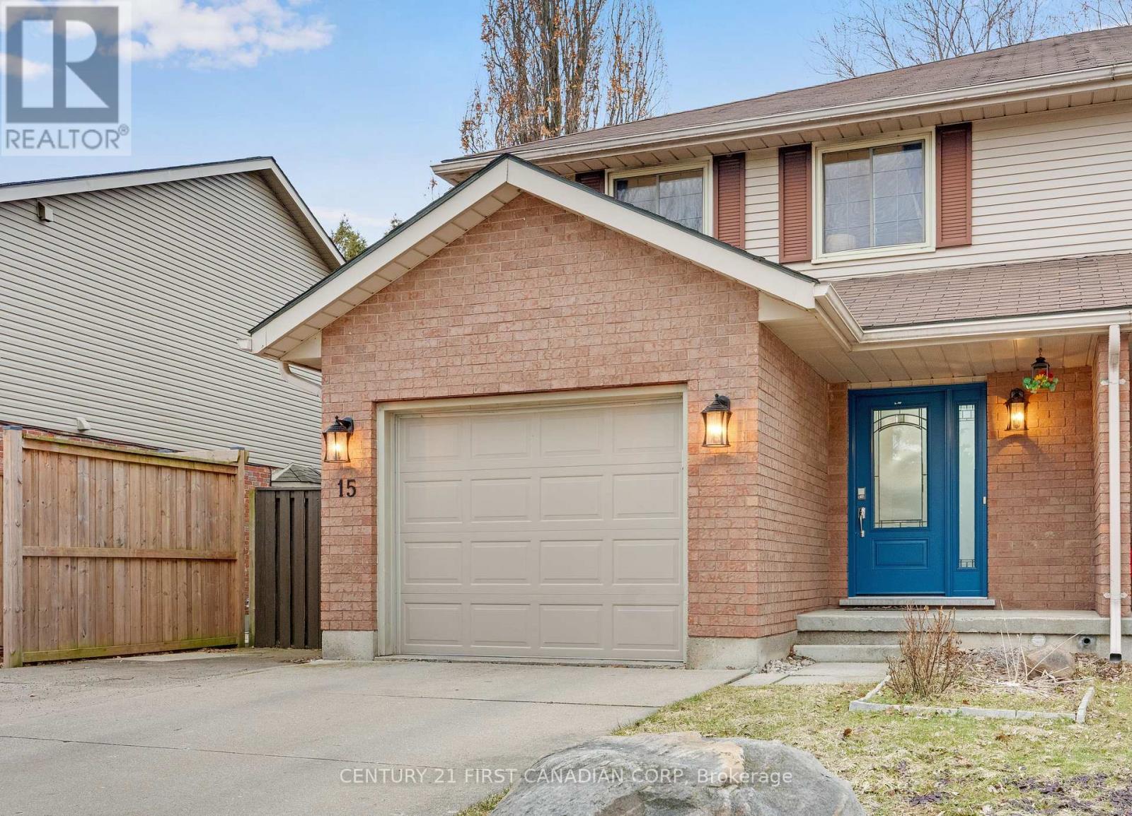 15 MOHICAN DRIVE, Woodstock, Ontario
