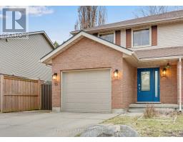 15 MOHICAN DRIVE, Woodstock, Ontario