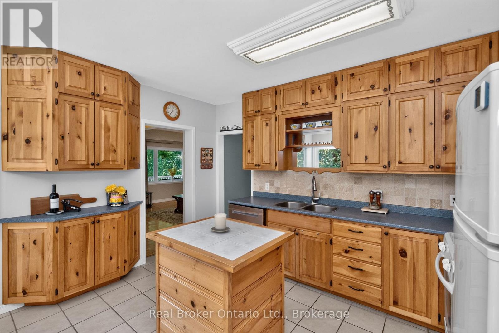 71 Park Street, Tay, Ontario  L0K 2A0 - Photo 13 - S13465314