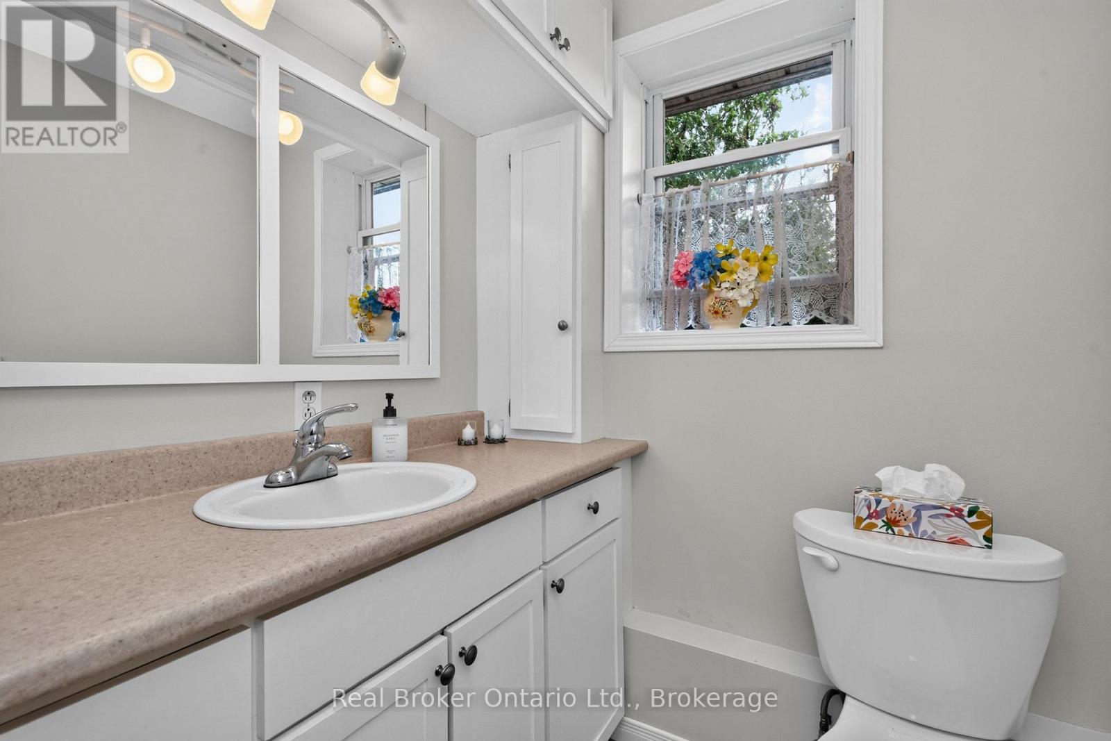 71 Park Street, Tay, Ontario  L0K 2A0 - Photo 25 - S13465314