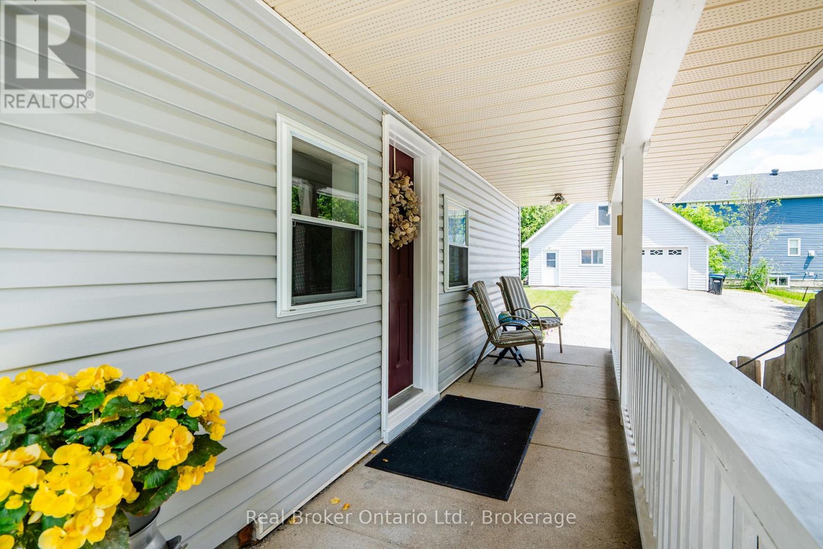 71 Park Street, Tay, Ontario  L0K 2A0 - Photo 30 - S13465314
