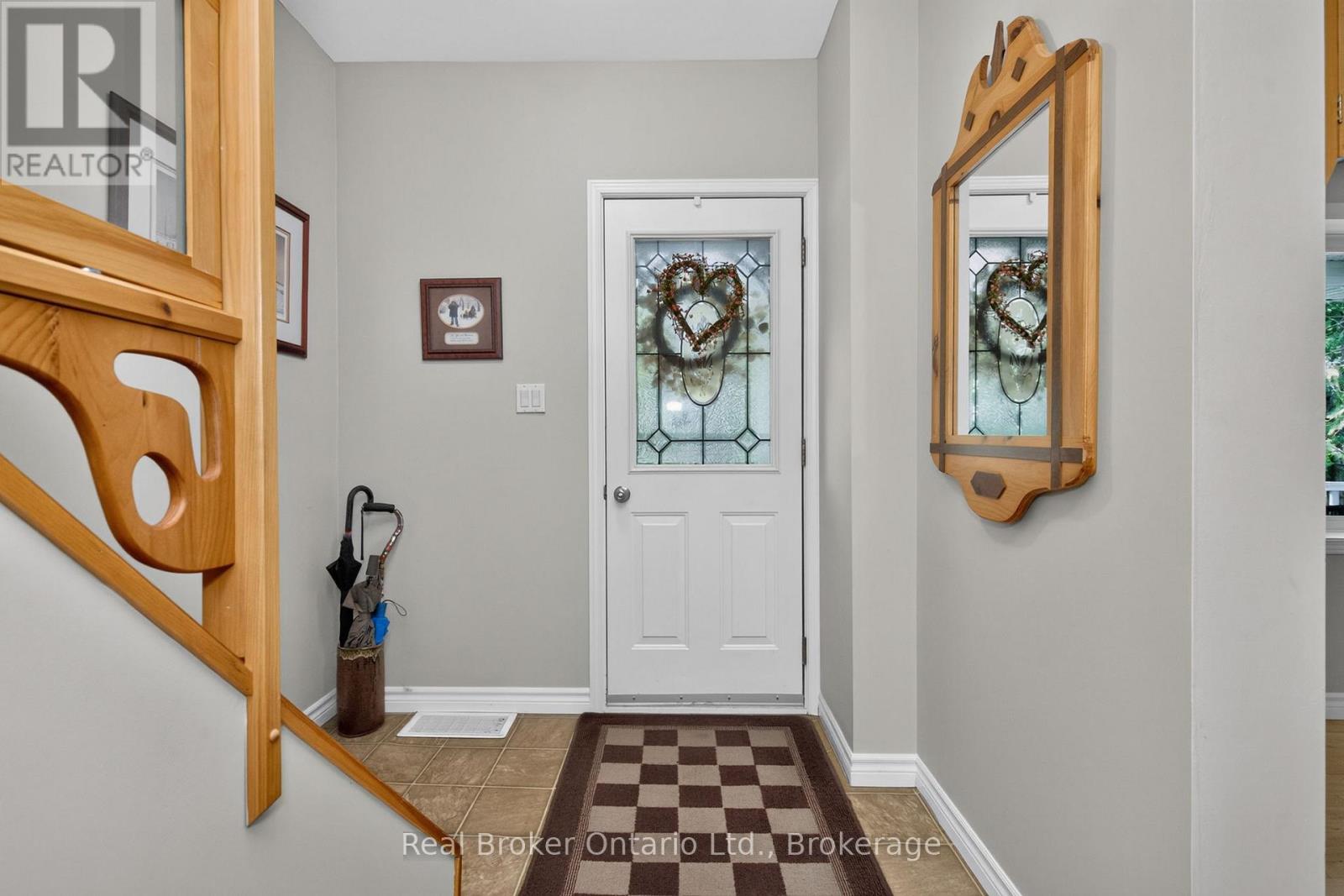 71 Park Street, Tay, Ontario  L0K 2A0 - Photo 6 - S13465314